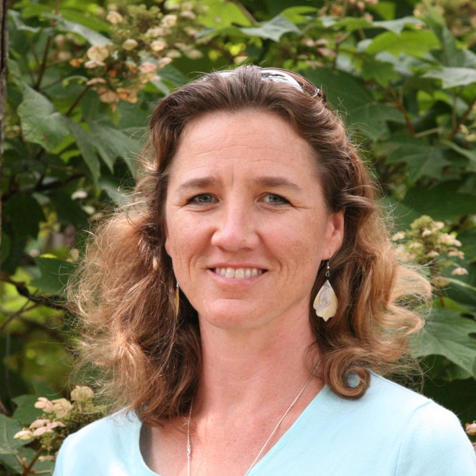 Dr. Lizzie King